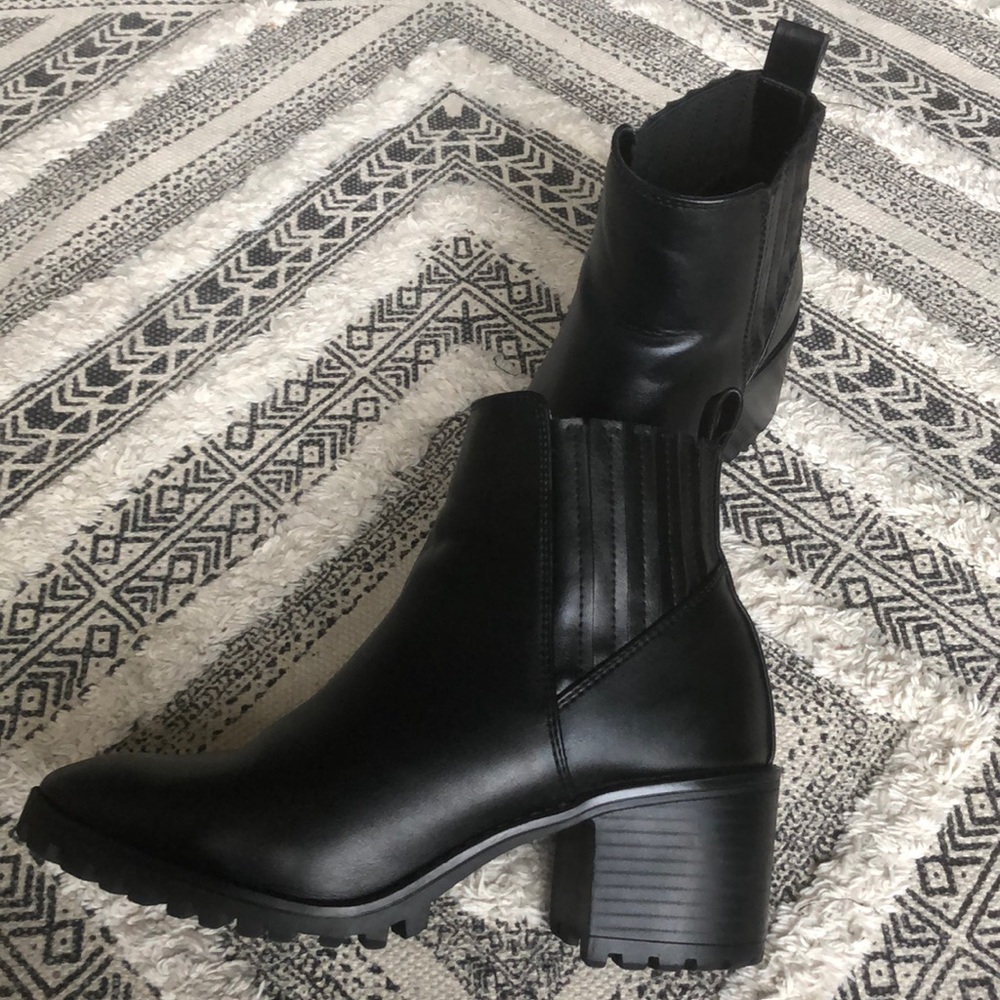 ZARA ankle black boots